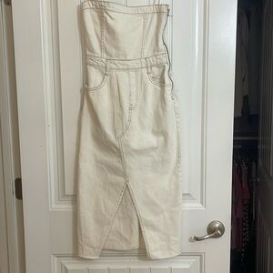 Retail price $69 new with tag runs as an xs